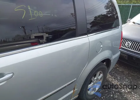 2012 Chrysler Town & Country Touring из США, поврежденный, VIN 2C4RC1BG0CR286392